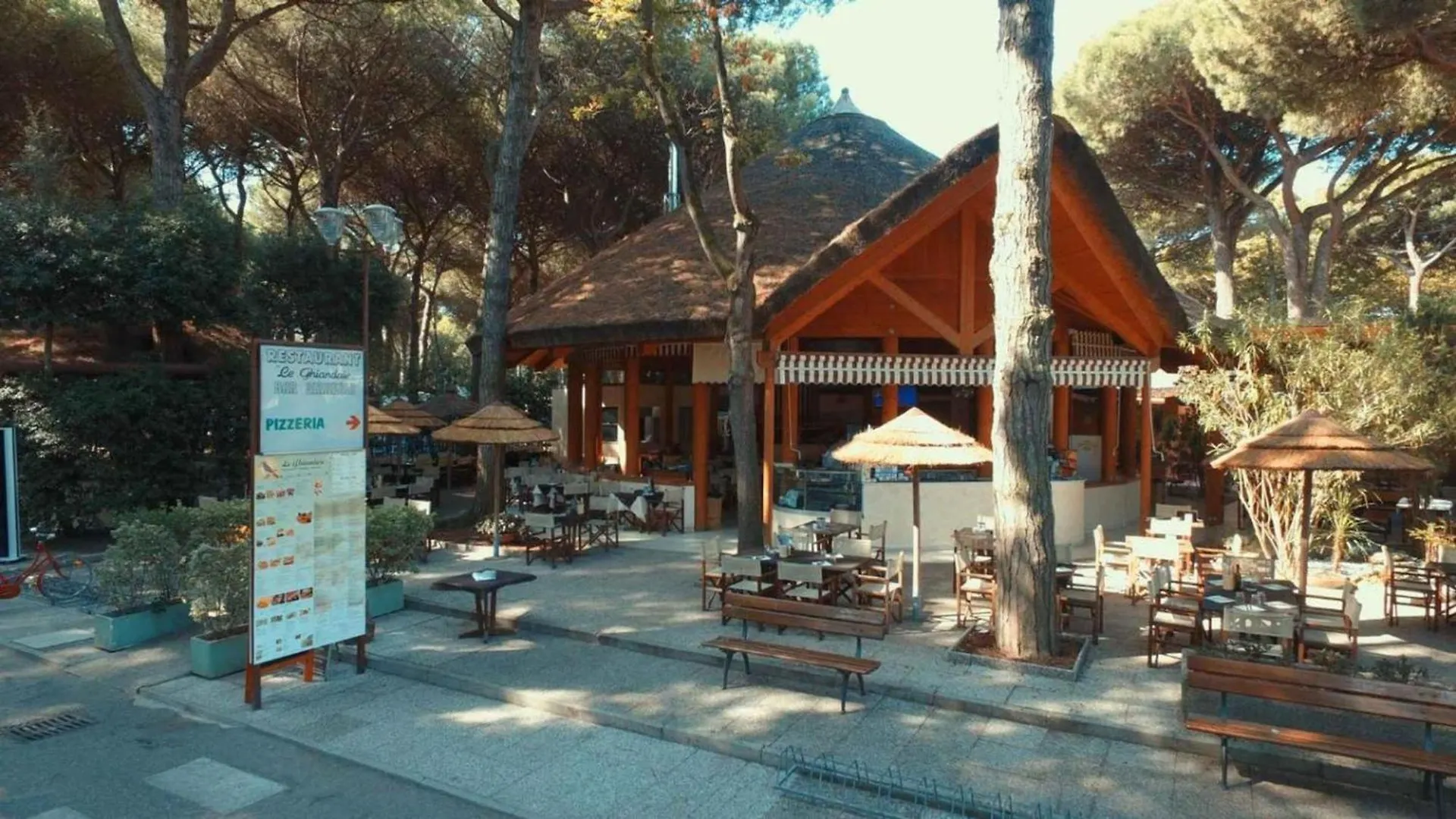 The Charming Mare Pineta-Mobile Home-4 Persons Lido di Spina Italie
